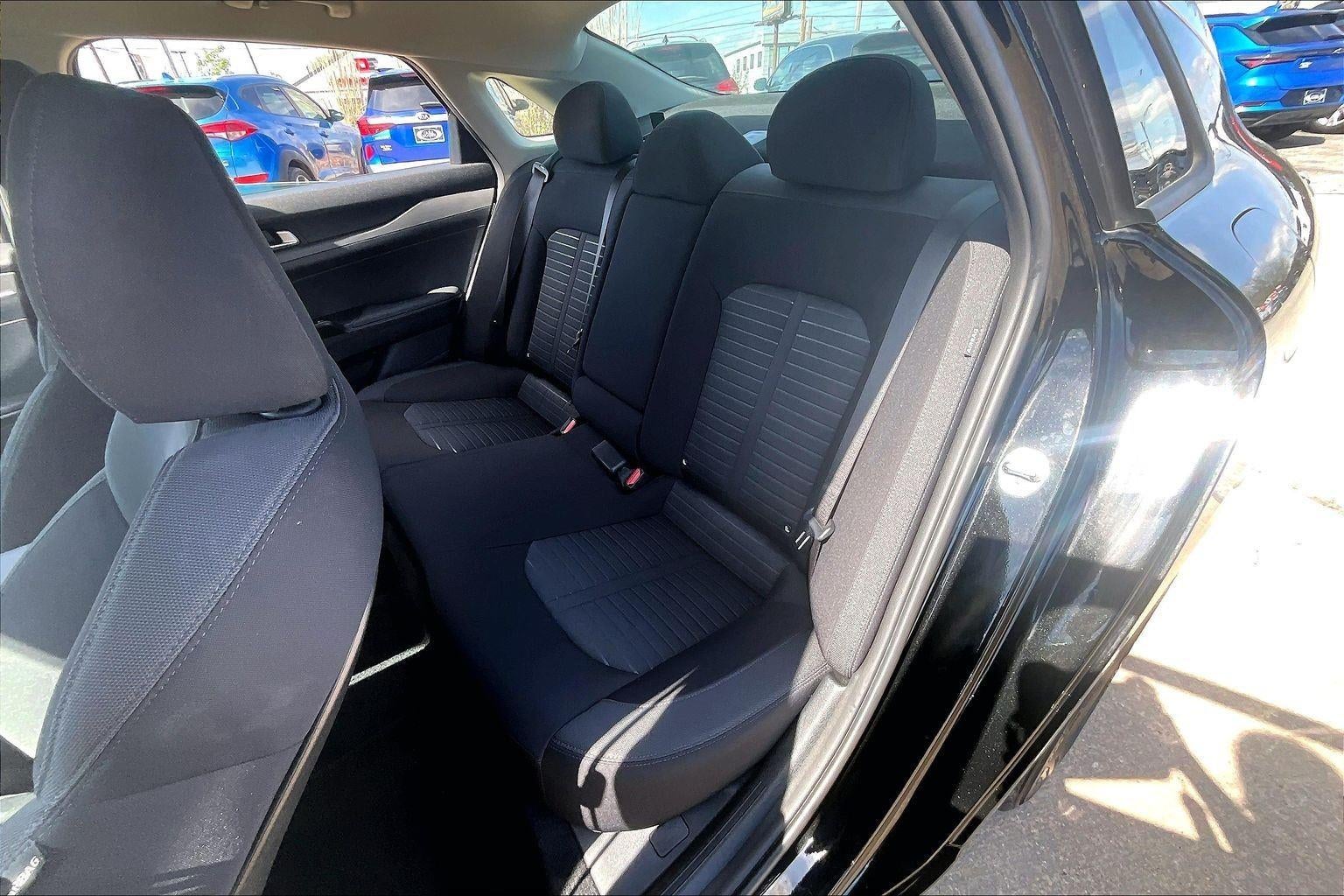 2025 Kia K5 LXS