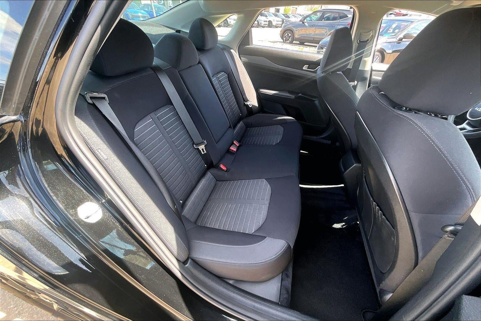 2025 Kia K5 LXS