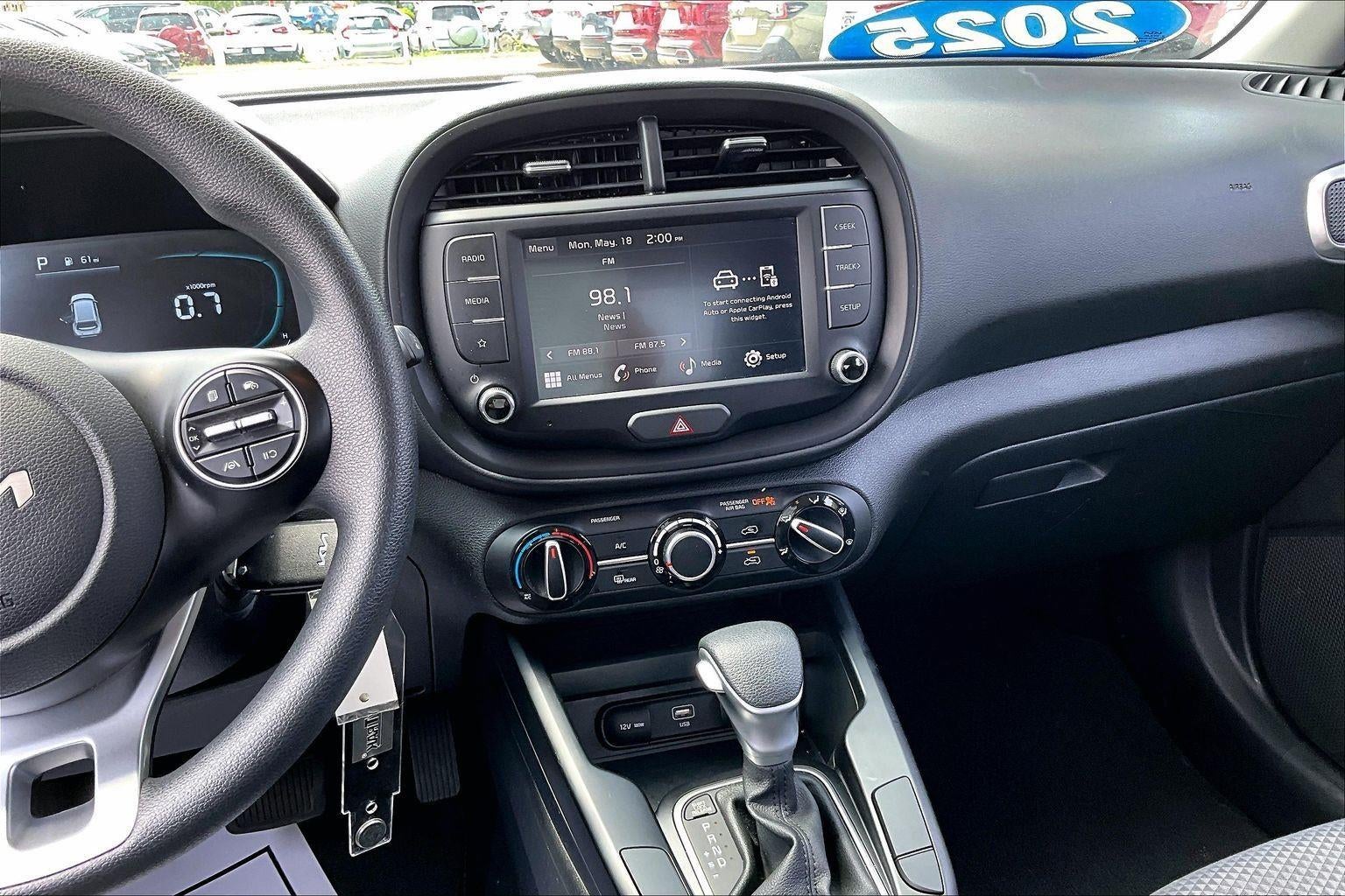 2025 Kia Soul LX