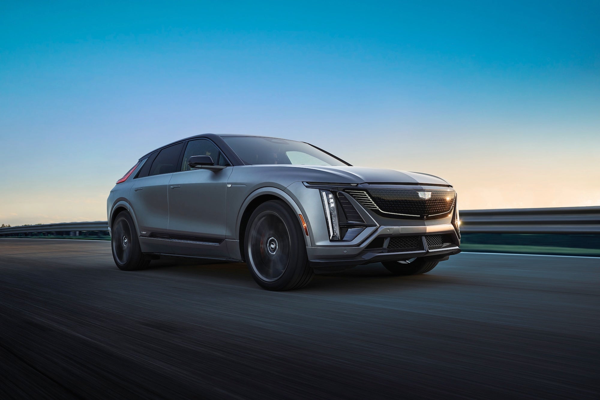 Cadillac LYRIQ-V exterior